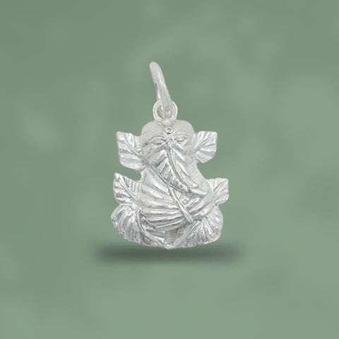 Leaf Ganesh Pendant Silver
