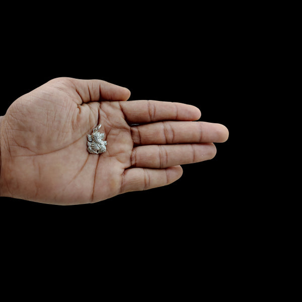 ఆకు గణేష్ లాకెట్టు వెండి