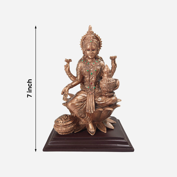 Mahalakshmi Fibre Statue