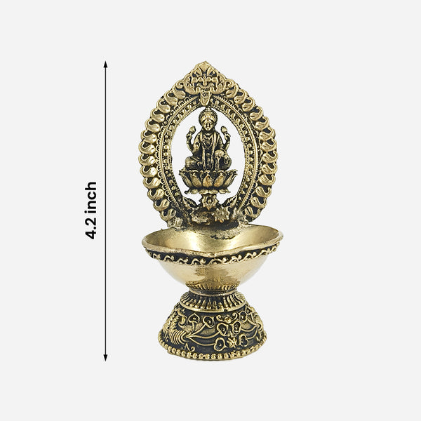 Brass Antique Lakshmi Vilakku