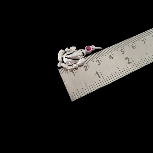 అందమైన గణేష్ లాకెట్టు వెండి