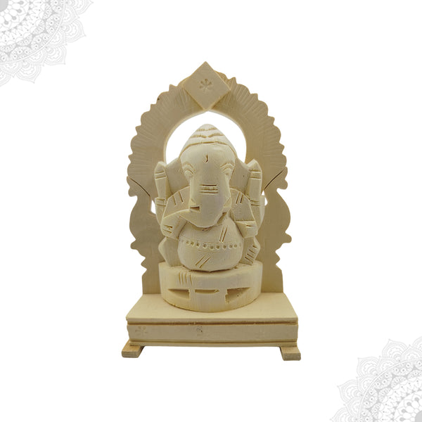 Vellerukku Vinayagar with Arch