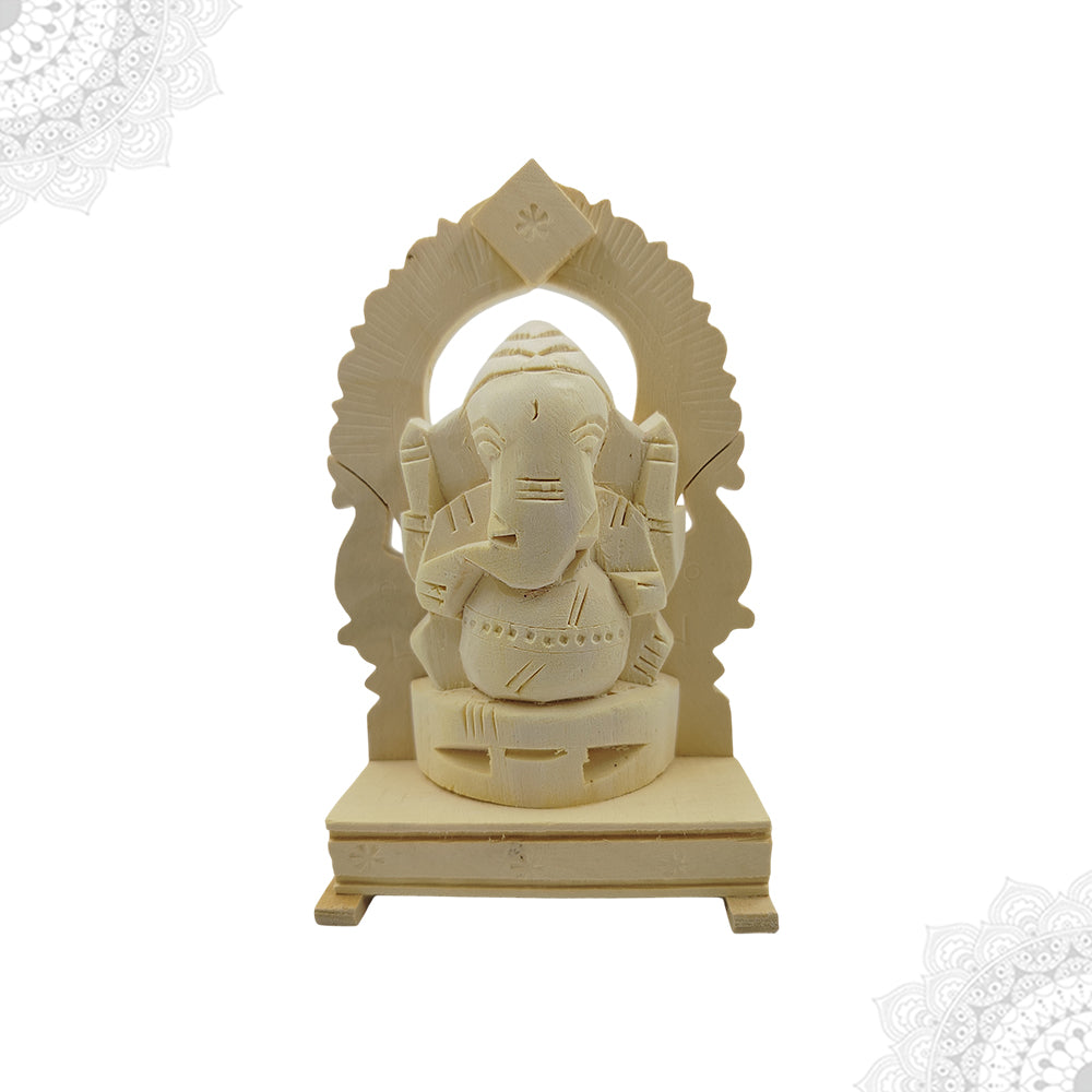Vellerukku Vinayagar with Arch